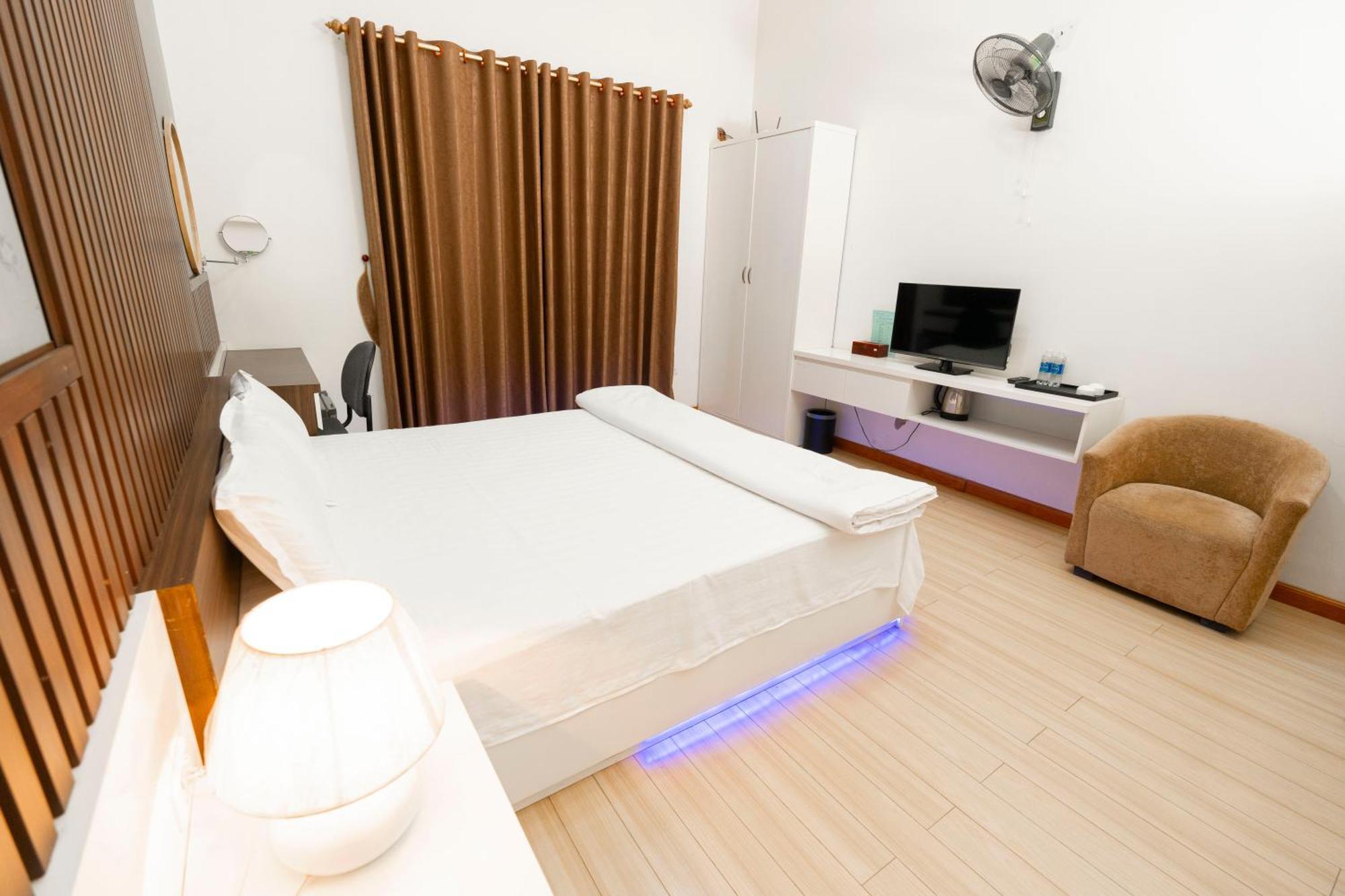 Bien Dong Complex Hotel Luong Son  Exterior foto